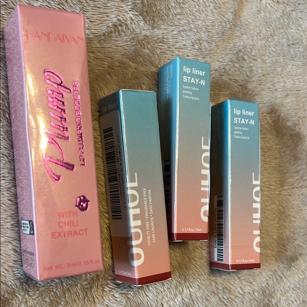 Handaiyan Lip Liner Set - 3 Wine Red Lip Stains & Lip Plumper